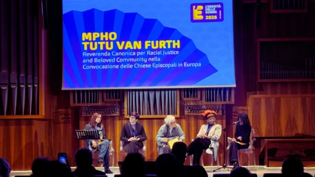 Video: IL SACRO CHE CI APPARTIENE Talk Simona Segoloni Ruta Shahrzad Houshmand Mpho Tutu Furth Conduce Lucetta Scaraffia